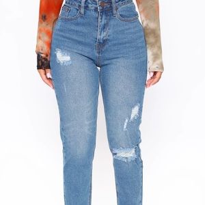 Fashion nova mom jeans